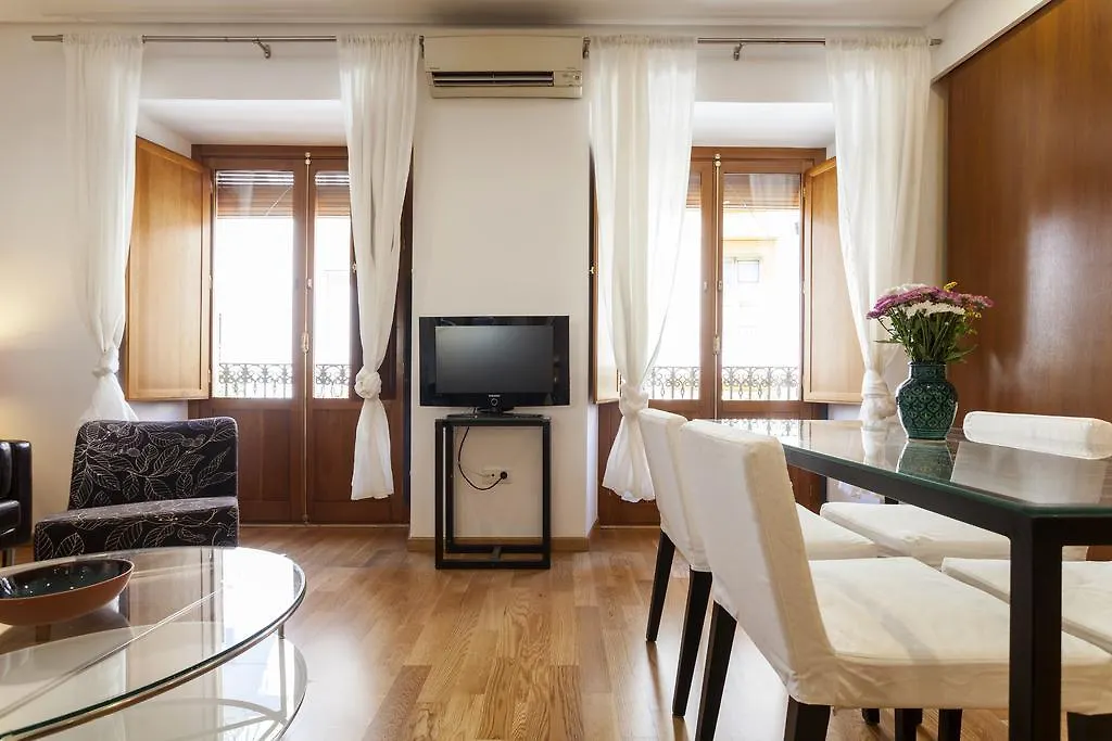 Artist'S Charming Design - Space Maison Apartments Seville 0*,